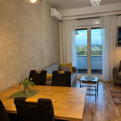 Alquiler de un apartamento nuevo de 2 habitaciones, 41 m², distrito Zemun, Belgrado, Serbia